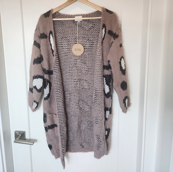 Mauve leopard print cardigan - Picture 2 of 5
